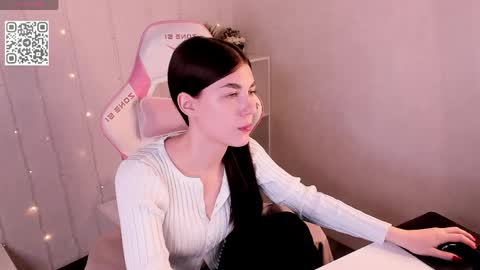 KAYA. online Tu We Th Fr Sa 0100AM - 0800AM Time zone of Germany Munich online show from April 2026 12:12:01 AM