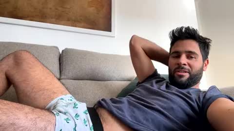 Snapshot of ohmaig0t chatting on December 2024 12:33:01 PM ohmaig0t online show from December 2024 12:33:01 PM