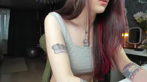 Snapshot of ohmygoddestkimmy chatting on May 2026 09:39:02 AM Kmmy online show from May 2026 09:39:02 AM