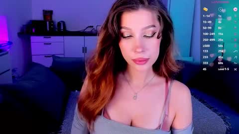 Light  online show from November 2025 10:32:02 PM