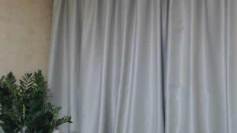 Mari online show from April 2026 07:07:02 PM