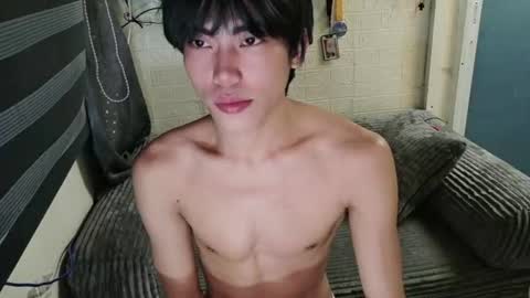 Snapshot of oishii_ii chatting on June 2026 04:40:02 PM oishii online show from June 2026 04:40:02 PM