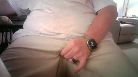 okiehard1 online show from October 2025 06:27:02 PM