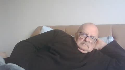 Snapshot of old_fkr chatting on December 2024 12:55:01 PM old_fkr online show from December 2024 12:55:01 PM