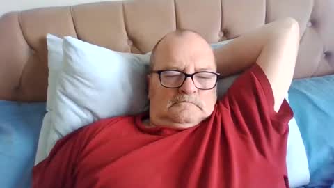 Snapshot of old_fkr chatting on January 2025 10:05:01 AM old_fkr online show from January 2025 10:05:01 AM