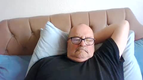 Snapshot of old_fkr chatting on January 2025 09:13:01 AM old_fkr online show from January 2025 09:13:01 AM