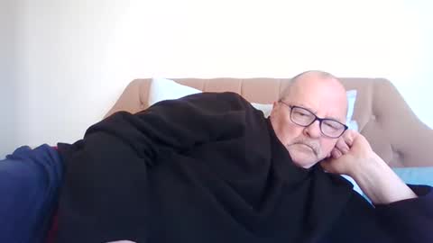 Snapshot of old_fkr chatting on February 2025 10:24:02 AM old_fkr online show from February 2025 10:24:02 AM