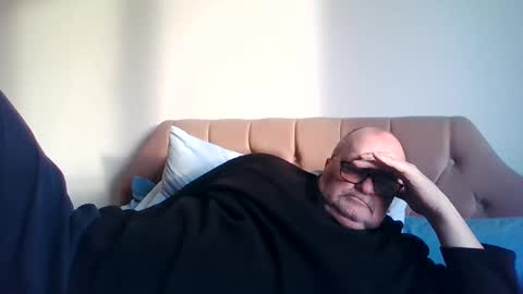 Snapshot of old_fkr chatting on February 2025 03:49:01 PM old_fkr online show from February 2025 03:49:01 PM