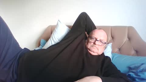 Snapshot of old_fkr chatting on February 2025 02:44:01 PM old_fkr online show from February 2025 02:44:01 PM