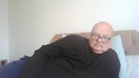 old_fkrr_ online show from October 2025 11:14:02 AM