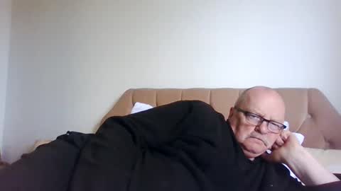 Snapshot of old_fkrr_ chatting on May 2026 08:56:01 AM old_fkrr_ online show from May 2026 08:56:01 AM