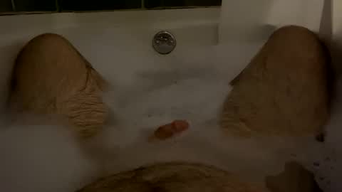 Snapshot of oldbones2 chatting on January 2025 02:26:02 AM oldbones2 online show from January 2025 02:26:02 AM