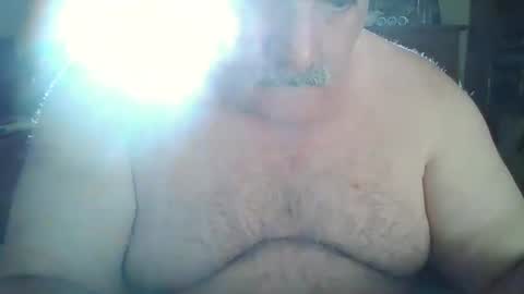 Snapshot of oldcockforyngladies chatting on February 2025 01:06:01 PM oldcockforyngladies online show from February 2025 01:06:01 PM