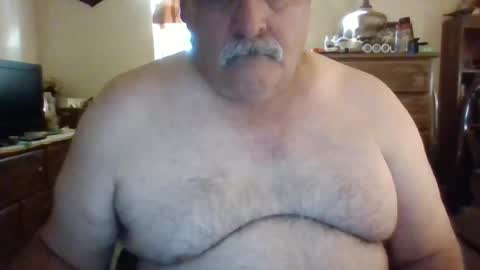 Snapshot of oldcockforyngladies chatting on June 2026 10:40:01 AM oldcockforyngladies online show from June 2026 10:40:01 AM