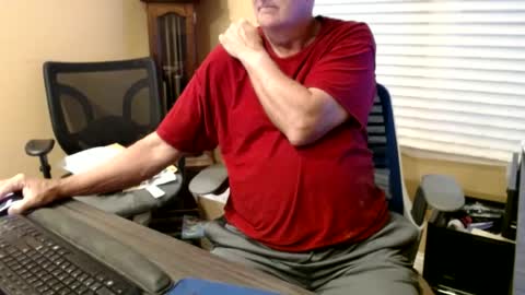 Snapshot of olderandwiser chatting on June 2026 10:20:01 AM Older and Wiser online show from June 2026 10:20:01 AM