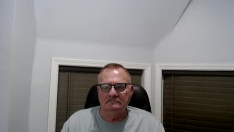 Snapshot of oldguybigd chatting on July 2026 03:52:01 AM oldguybigd online show from July 2026 03:52:01 AM