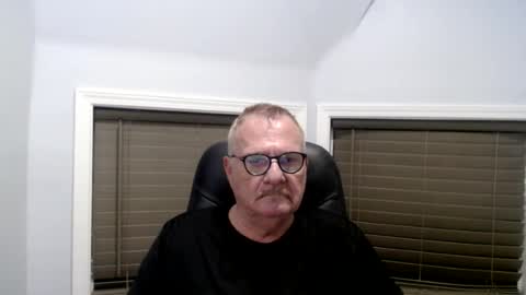 Snapshot of oldguybigd chatting on July 2026 04:38:01 AM oldguybigd online show from July 2026 04:38:01 AM