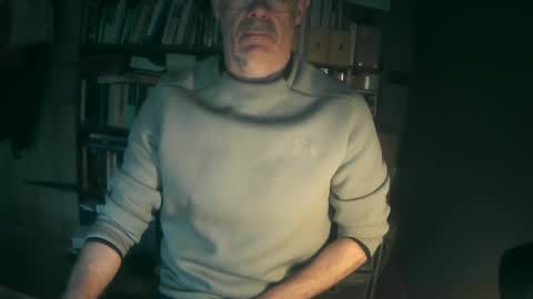 oldhairybastard online show from December 2024 09:57:01 AM