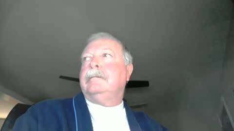 Snapshot of oldlakeguy chatting on November 2025 10:52:02 PM OldLakeGuy online show from November 2025 10:52:02 PM