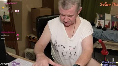 Snapshot of oldnewfun chatting on February 2025 02:04:01 AM oldnewfun online show from February 2025 02:04:01 AM