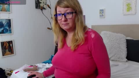 Olga Pavlova online show from January 2026 01:16:02 PM