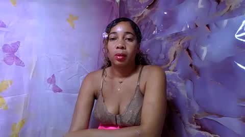 olinaa online show from June 2026 05:12:01 AM