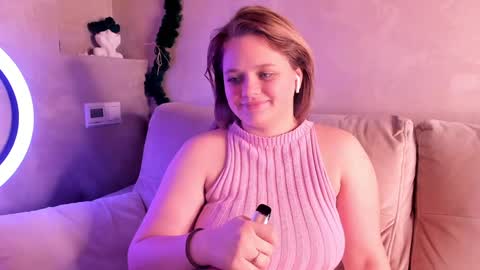 Snapshot of olisyasweet chatting on January 2025 08:01:01 PM olisyasweet online show from January 2025 08:01:01 PM