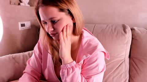 Snapshot of olisyasweet chatting on January 2025 11:56:01 PM olisyasweet online show from January 2025 11:56:01 PM