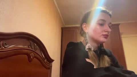 Olivia here online show from July 2026 10:33:01 AM