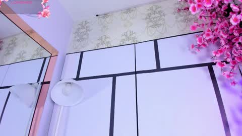 olive  online show from November 2025 05:50:02 AM