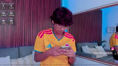Snapshot of oliver20__ chatting on June 2026 11:58:01 PM oliver20__ online show from June 2026 11:58:01 PM