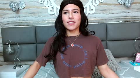 Oliver  online show from January 2025 10:50:02 PM