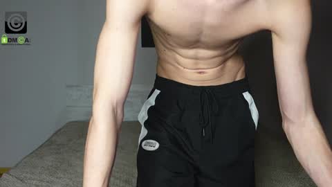 Snapshot of oliver_baker chatting on December 2024 03:20:02 PM Oliver  Kaen online show from December 2024 03:20:02 PM