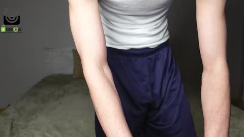 Snapshot of oliver_baker chatting on March 2025 05:49:01 PM Oliver  Kaen online show from March 2025 05:49:01 PM