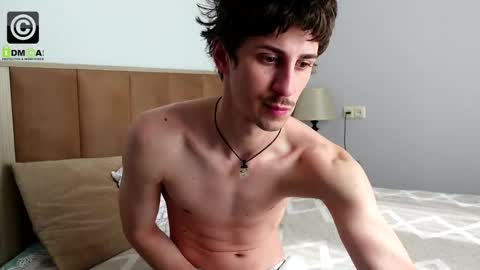 Snapshot of oliver_baker chatting on June 2026 01:00:02 PM Oliver Kaen online show from June 2026 01:00:02 PM