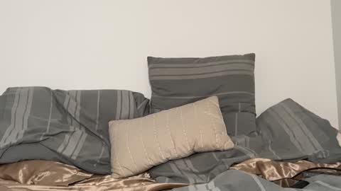 Oliver Beck online show from January 2025 02:25:01 AM