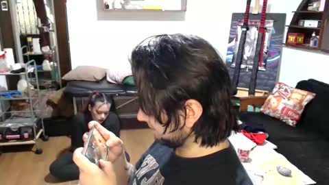 oliver_laid_2023 online show from October 2025 11:18:02 PM