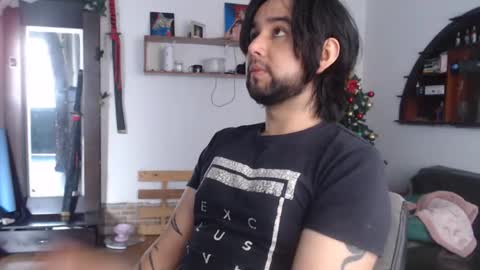 oliver_laid_2023 online show from December 2025 06:13:02 PM