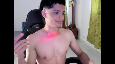 oliver_mrgn online show from September 2025 08:46:01 PM