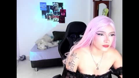 oliver_mrgn online show from October 2025 01:39:01 AM