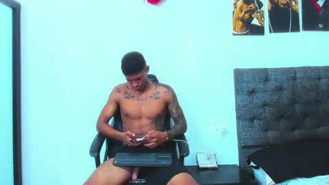 Snapshot of oliver_smith_2 chatting on September 2025 05:25:01 PM oliver_smith_2 online show from September 2025 05:25:01 PM