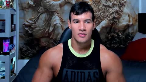 Snapshot of oliver_tommy chatting on October 2025 12:34:02 PM oliver_tommy online show from October 2025 12:34:02 PM