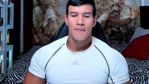 Snapshot of oliver_tommy chatting on November 2025 12:39:02 PM oliver_tommy online show from November 2025 12:39:02 PM