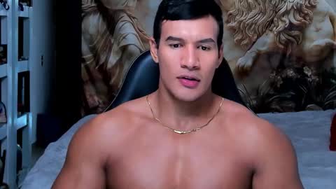 Snapshot of oliver_tommy chatting on November 2025 02:10:01 AM oliver_tommy online show from November 2025 02:10:01 AM