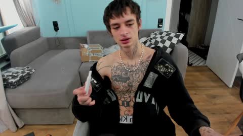 oliverrgroove online show from December 2024 11:34:02 AM