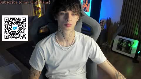 oliverrgroove online show from November 2025 09:26:02 PM