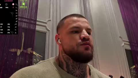 Snapshot of oliversport chatting on October 2025 10:56:02 AM OliverSport online show from October 2025 10:56:02 AM