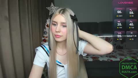 Snapshot of olivia1taylor chatting on December 2025 01:29:01 PM Olivia online show from December 2025 01:29:01 PM