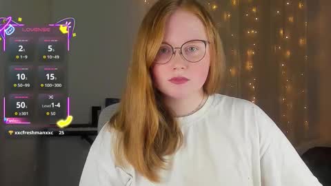 Olivia Date online show from November 2025 02:08:01 PM