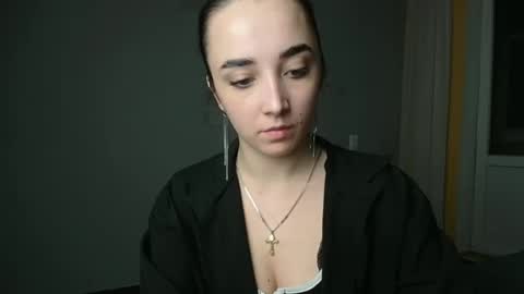 Snapshot of olivia_oliv chatting on December 2024 04:14:02 PM Olivia online show from December 2024 04:14:02 PM